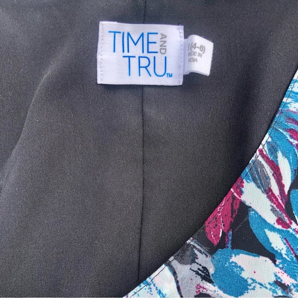 Time and Tru Dress Womens Floral Long Sleeve Sz. Small - Picture 4 of 9